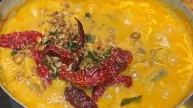 South Indian black chickpea and yam curry topped with crunchy roasted coconut 5